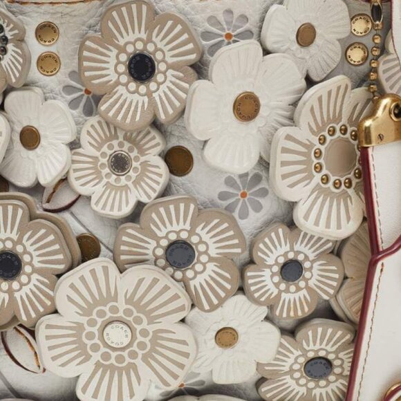 Coach Tea Rose Rogue 25 - Picture 8 of 15